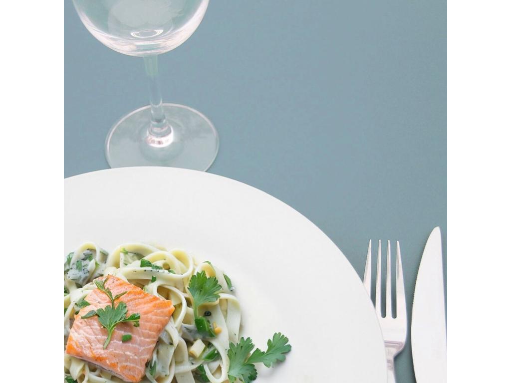 Blue Table, 70 x 70 cm